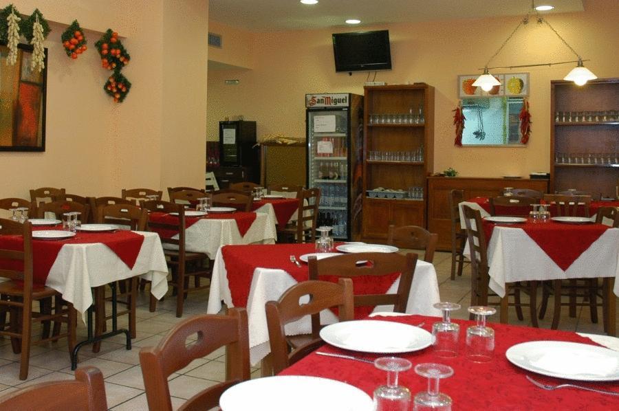 רומא Urban Garden Hotel מראה חיצוני תמונה